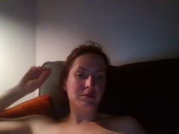 webcam girl smart_and_horny live cam image #3050560
