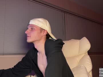 webcam man babyfacenorth live cam image #11797925