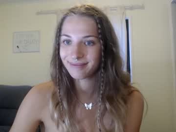 webcam girl lil_miss_naughty live cam image #4266542