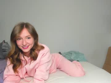 webcam girl innocentprovenguilty live cam image #1259494