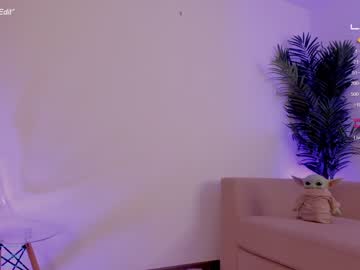webcam girl gigi_ulala live cam image #6422194