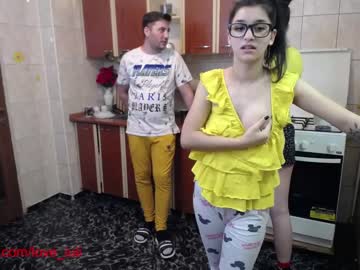 webcam couple iuliana32 live cam image #733612