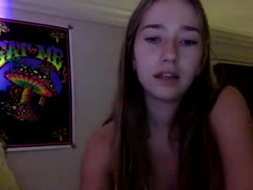 webcam girl avababexoxoxo live cam image #5696963