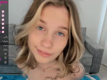 webcam girl lynnatlee live cam image #9585934