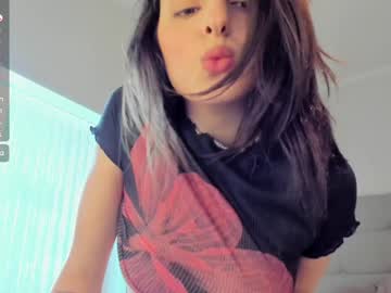 webcam girl yourfreakygirl live cam image #12201943