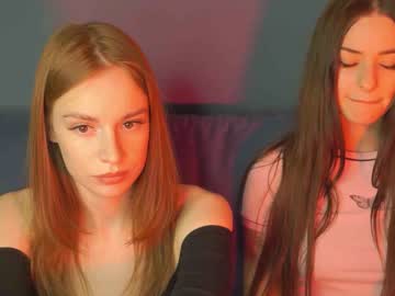 webcam girl wet_peachs live cam image #1830351