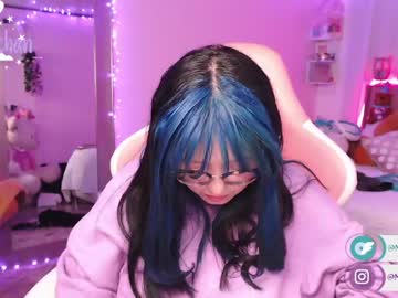 webcam girl maru_chan_ live cam image #3737545