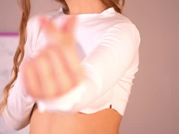 webcam girl oliviavilolobos live cam image #9679013