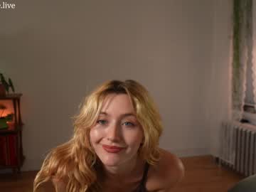 webcam girl alisonrouge live cam image #7136288