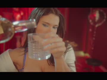 webcam girl rougeoud live cam image #8169801