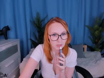 webcam girl ella_hughes_ live cam image #7436710