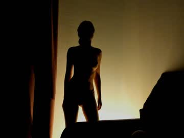 webcam girl emilybatee live cam image #5369259