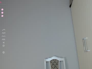 webcam girl aio_lovee live cam image #6905825