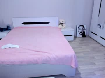 webcam girl yana_squrel_22 live cam image #1996482