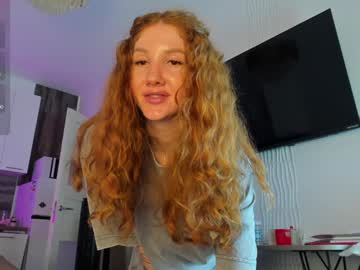 webcam girl jerkoffstation live cam image #10395520