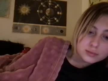 webcam girl malie24 live cam image #12037874