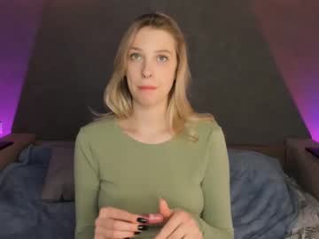 webcam girl mmm_banana live cam image #5737612