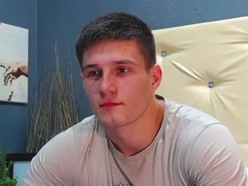 webcam man ian_tans live cam image #3109588