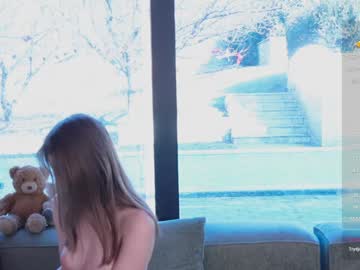 webcam girl moon_night_anna live cam image #11744935