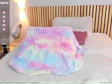 webcam girl little_effy18 live cam image #5264188