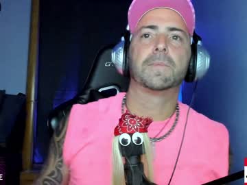 webcam man whaaaaaaaat live cam image #3433183