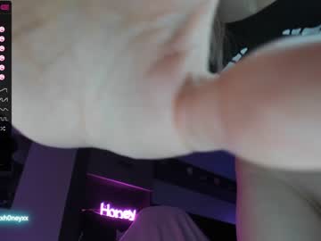webcam girl xxxhoneyxx live cam image #5066083