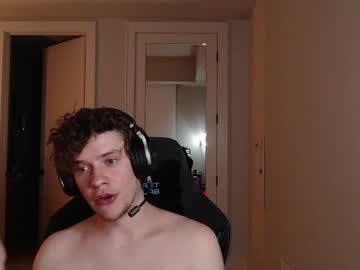 webcam man ironthud live cam image #742483