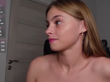 webcam girl abby_laker live cam image #10870581