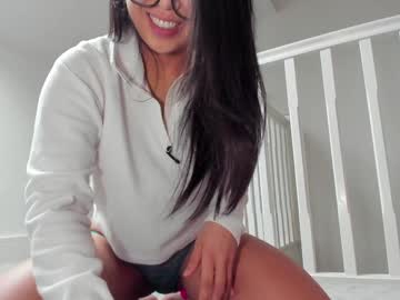 webcam girl naughtynerdygirl live cam image #10766793