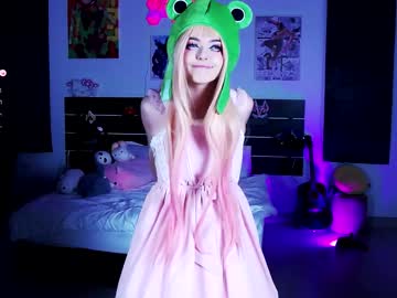 webcam girl madnessalise live cam image #7947142