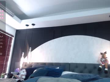 webcam girl charlotte_germanotta_ live cam image #8178392