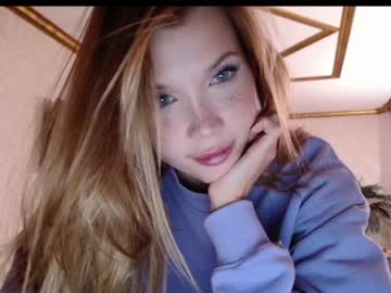webcam girl bitter_moon live cam image #5865709