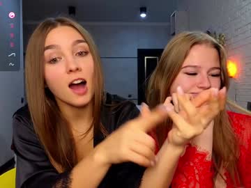 webcam girl dreamy_daze live cam image #10610278