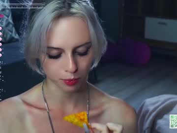 webcam girl audreycarvin live cam image #9796724