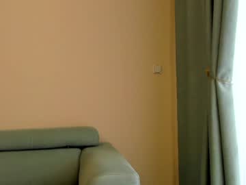 webcam girl elaanna live cam image #7091650