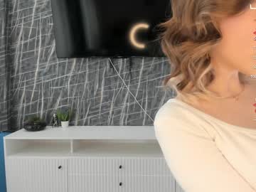 webcam girl lynnatlee live cam image #9036245