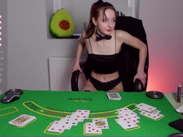 webcam girl agelina_summer live cam image #8737141