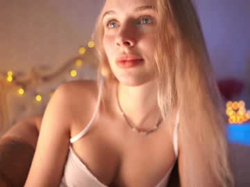 webcam girl annrainbow live cam image #3845953