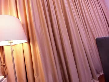 webcam girl ehotlovea live cam image #12241055