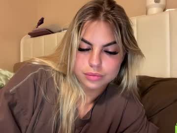 webcam girl cxbraj live cam image #10906521