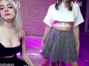 webcam couple melnextd live cam image #3579576