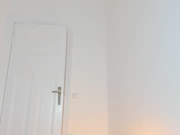 webcam girl stellawells live cam image #7499171