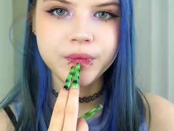 webcam girl merciabawden live cam image #12805025