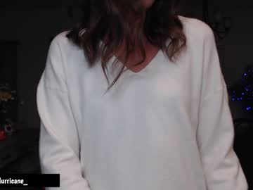 webcam girl holihurricane live cam image #7548657