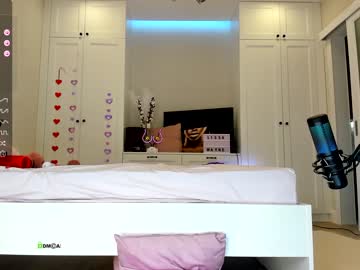 webcam girl lissa_wayne live cam image #6990295