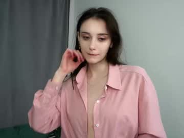 webcam girl merylblackhurst live cam image #12079471