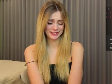 webcam girl sky_magic live cam image #7437068