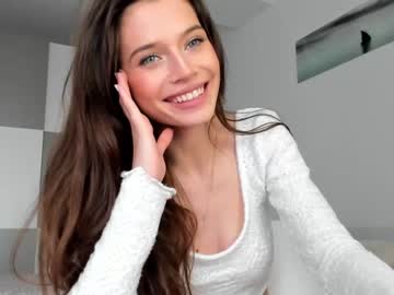 webcam girl isia_slay live cam image #4009233