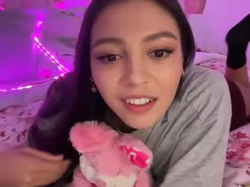 webcam girl keirasworld live cam image #12840873