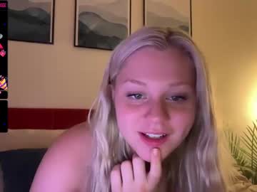 webcam couple 2prettylittlething2 live cam image #6861543